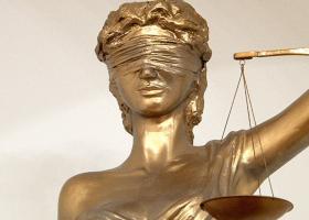 Суд разрешил застройщику пользоваться балконом одной из квартир после ее продажи